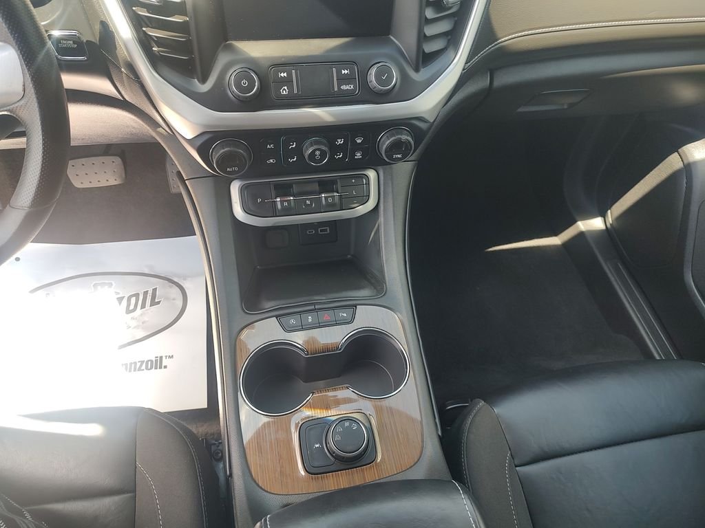 Used 2023 White GMC SLE image 11