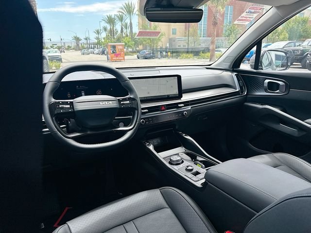 New 2026 Volcanic Sand Kia EX image 24