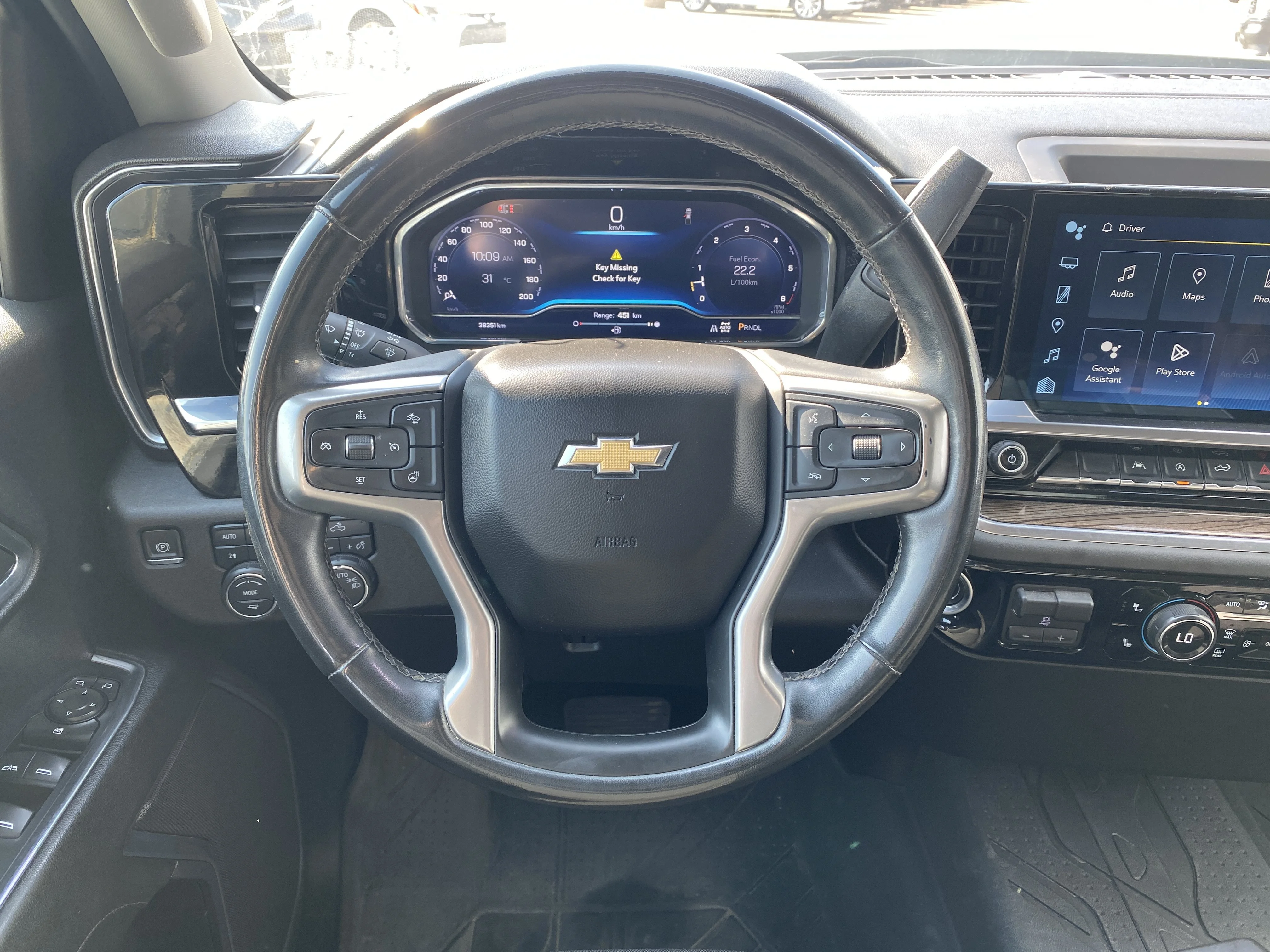 Used 2024 White Chevrolet LT Crew Cab  * HEATED FRONT SEATS * TOW PACKAGE * image 11