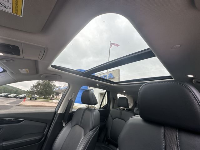 Used 2025  Honda Touring image 18