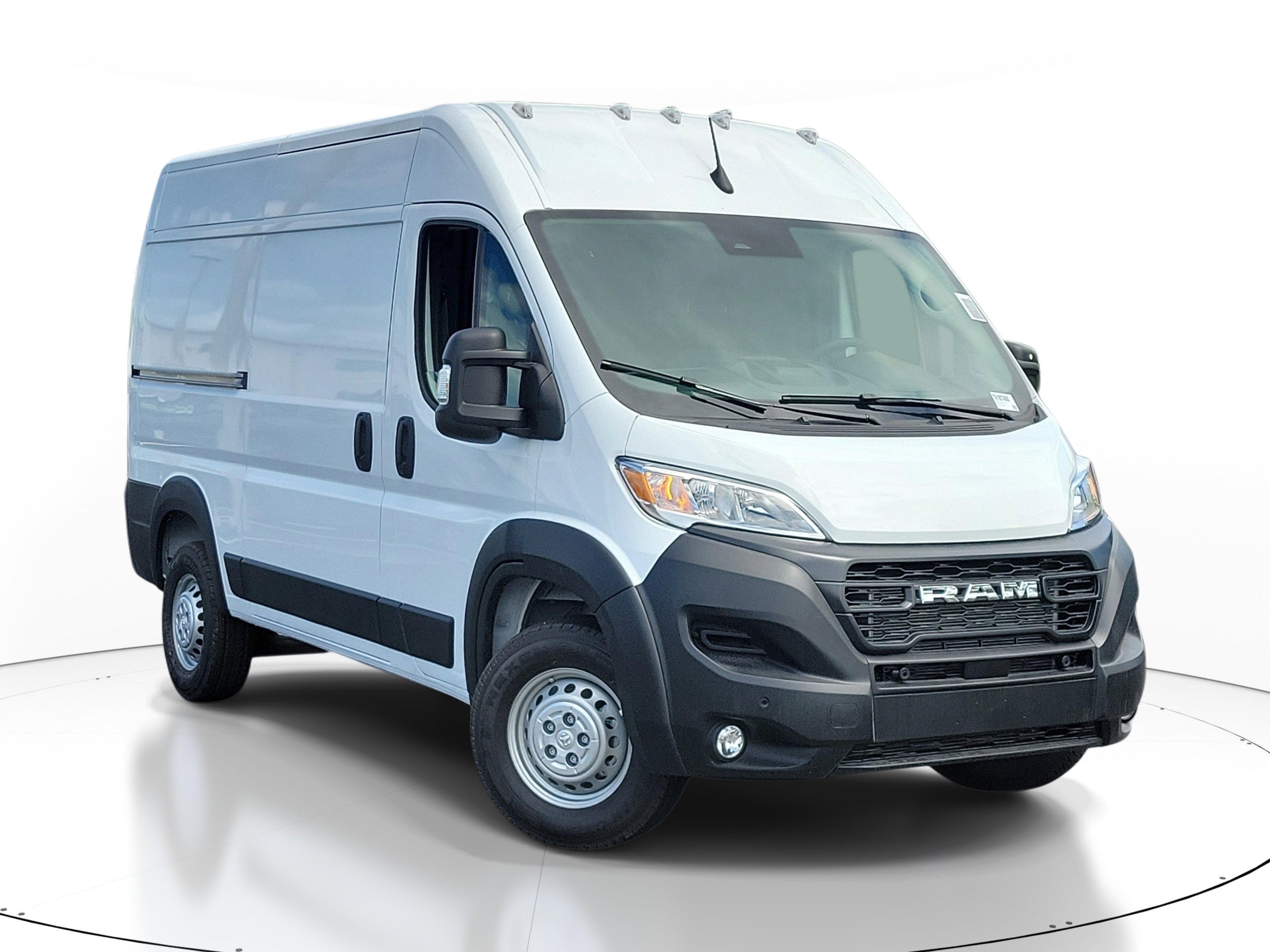 2026 RAM ProMaster Cargo Van Tradesman
