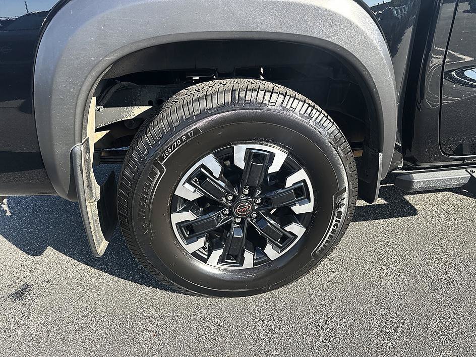 Used 2022 Super Black Nissan PRO-4X image 6
