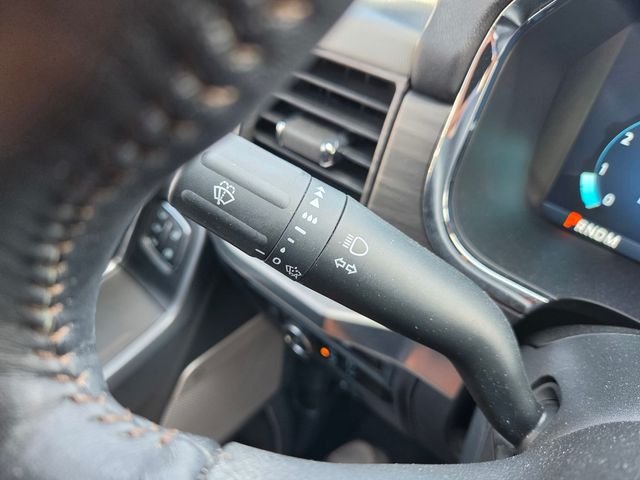 Used 2024 Black Metallic Ford Lariat image 20