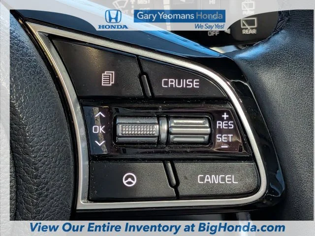 Certified Used 2022 White Kia Nightfall image 26
