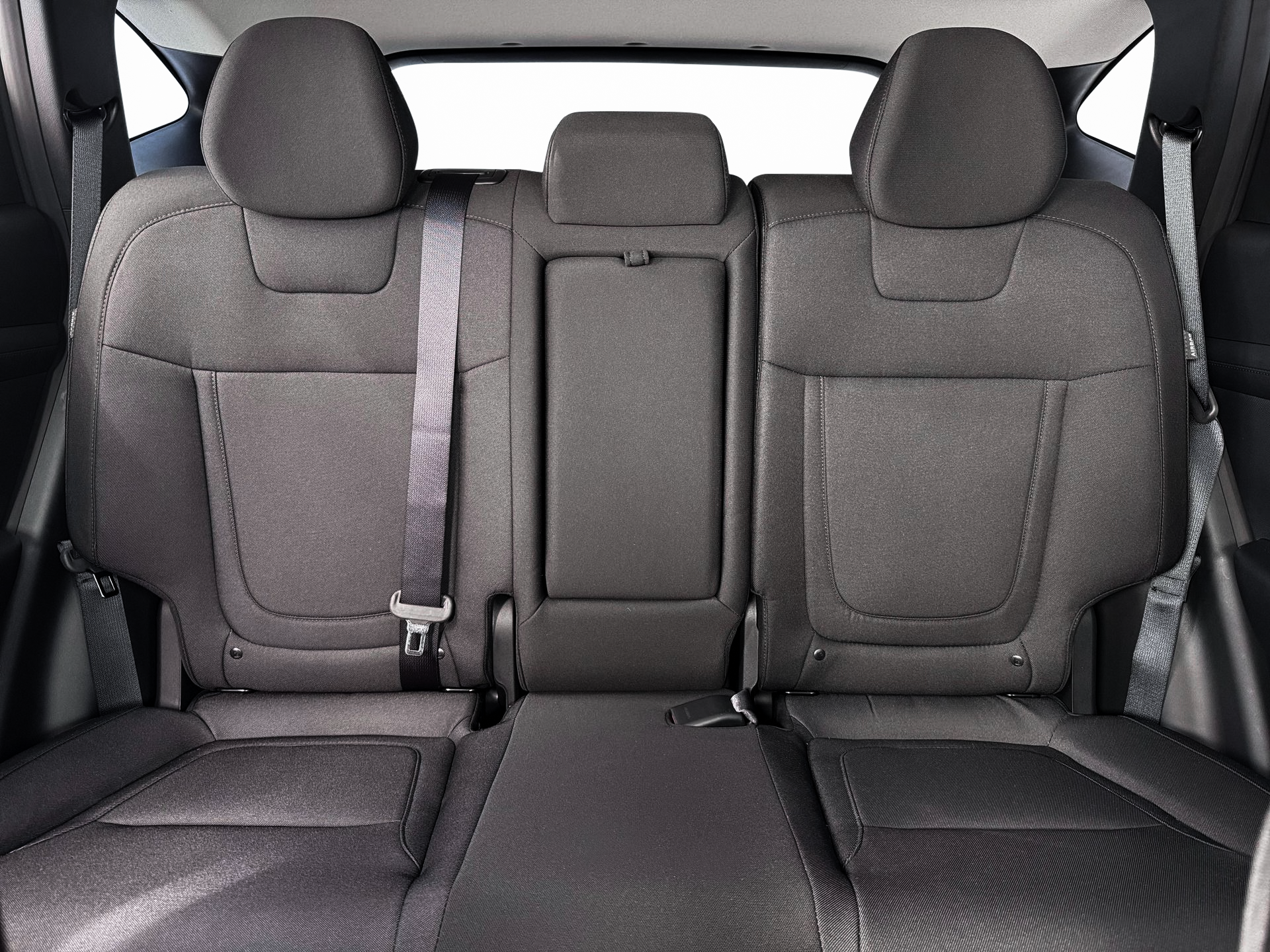 New 2026 Silver Hyundai SEL AWD image 39
