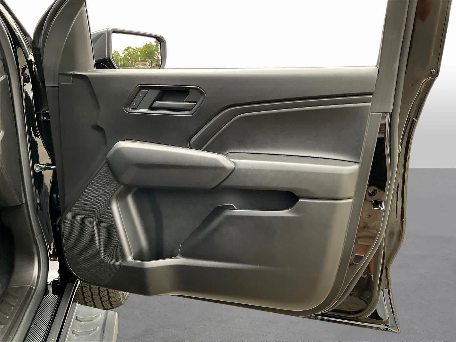 2025 Chevrolet Colorado Trail Boss - Photo 31