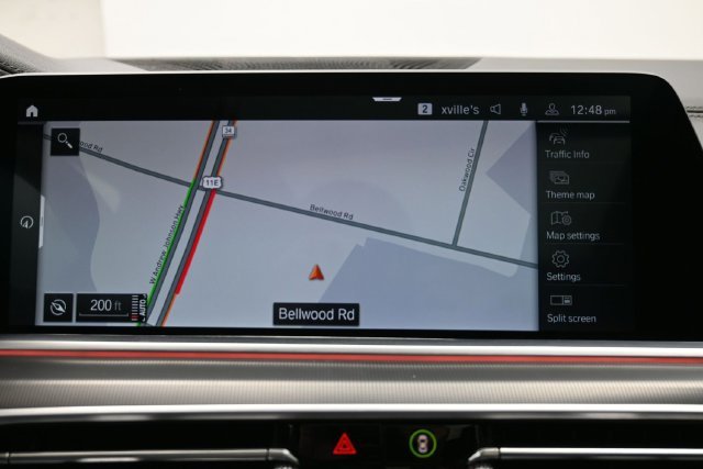 Used 2022 White BMW sDrive40i image 32