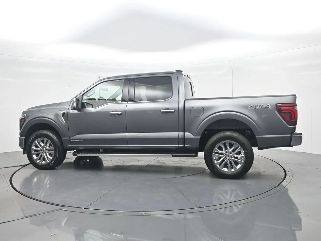 New 2026 Gray Ford Lariat image 10