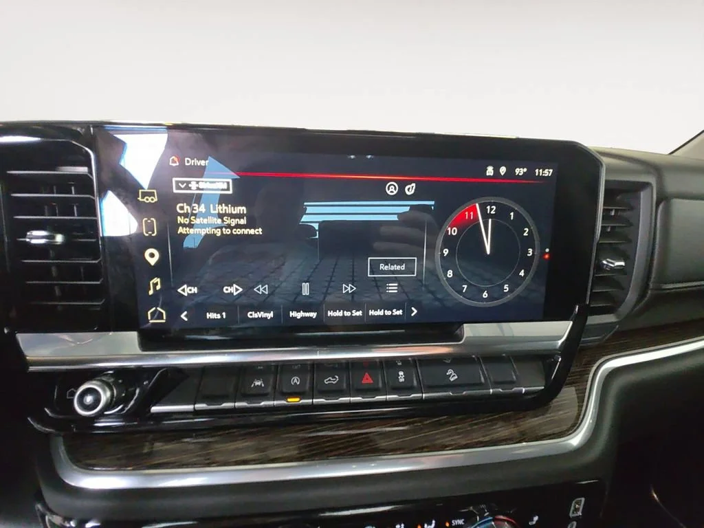 Certified Used 2025 Titanium Rush Metallic GMC Elevation image 15