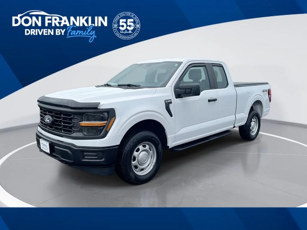 Used 2024 White Ford XL image 1