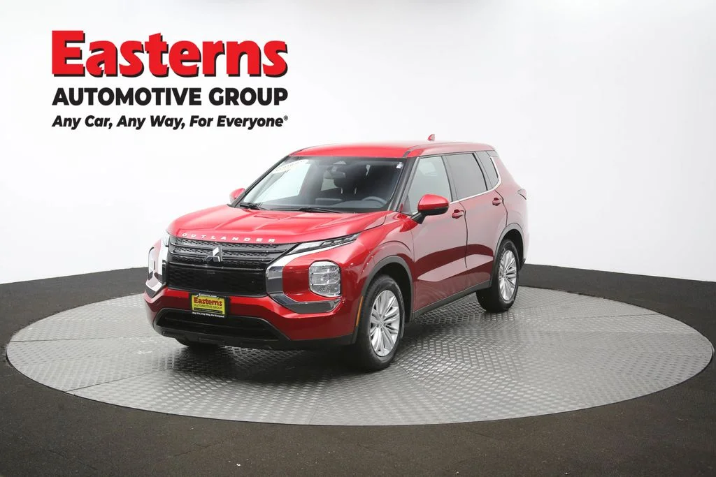 Used 2024 Red Mitsubishi ES image 54