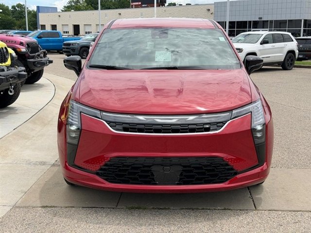 New 2027 Red Hot Pearl-Coat Paint Chrysler Select image 2