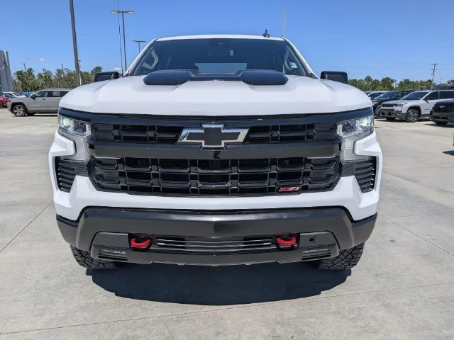 Used 2023 White Chevrolet LT Trail Boss image 12