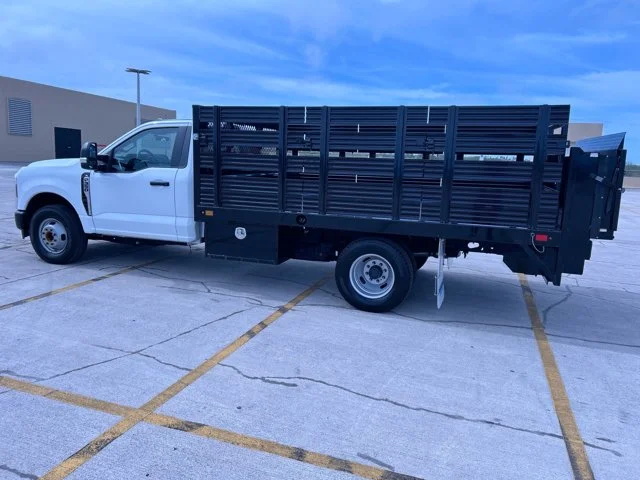 New 2025 OXFORD WHITE Ford XL 12ft Stakebed GVWR 14,000lbs w/Tommy Lift Gate image 3