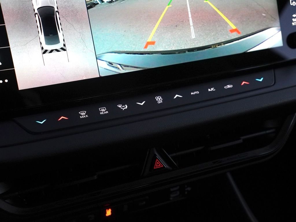 New 2026 Diamond Black Crystal Pearlcoat Dodge R/T Scat Pack image 14