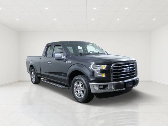 Used 2015 Black Ford XLT image 1