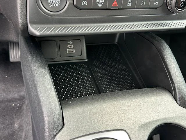 New 2026 Shadow Black Ford Outer Banks® image 22