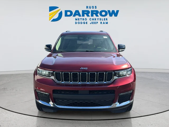 Used 2022 Red Jeep Limited image 8