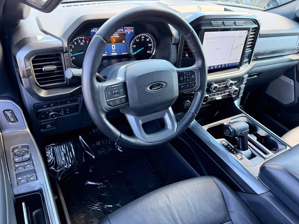 Used 2022 Blue Ford XLT image 24