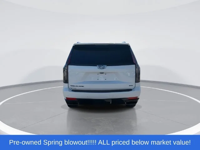 Used 2021 White Cadillac Sport Platinum image 7