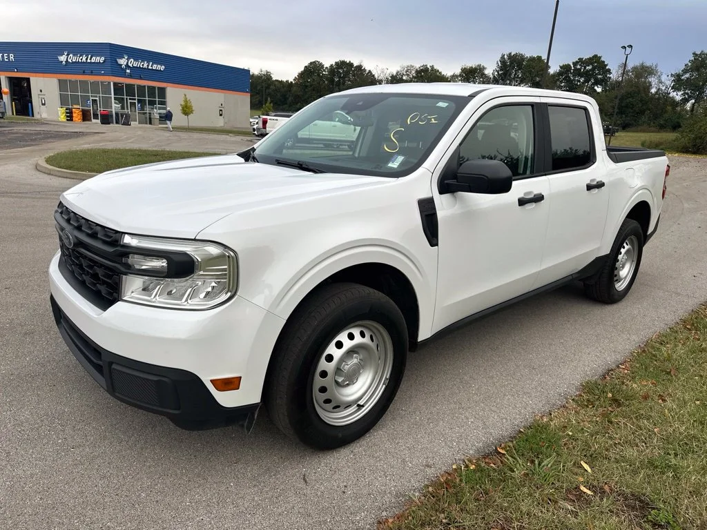 Certified Used 2023 Oxford White Ford XL image 4