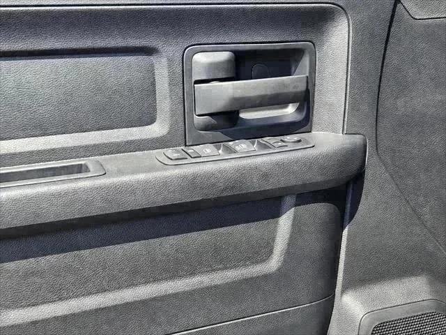 2024 RAM 1500 Classic SSV 4x4 Crew Cab 5'7's photo
