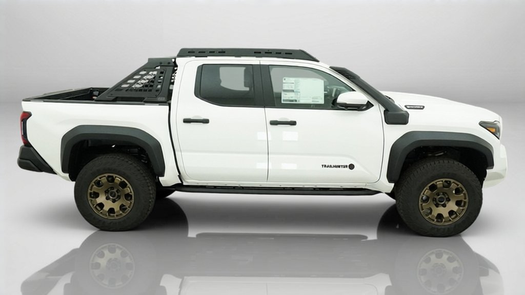 New 2026 Ice Cap Toyota Trailhunter image 7