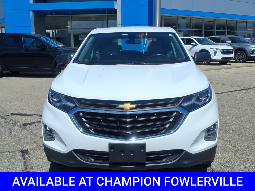 Used 2018 Chevrolet Equinox LS with VIN 2GNAXHEV4J6270853 for sale in Fowlerville, MI