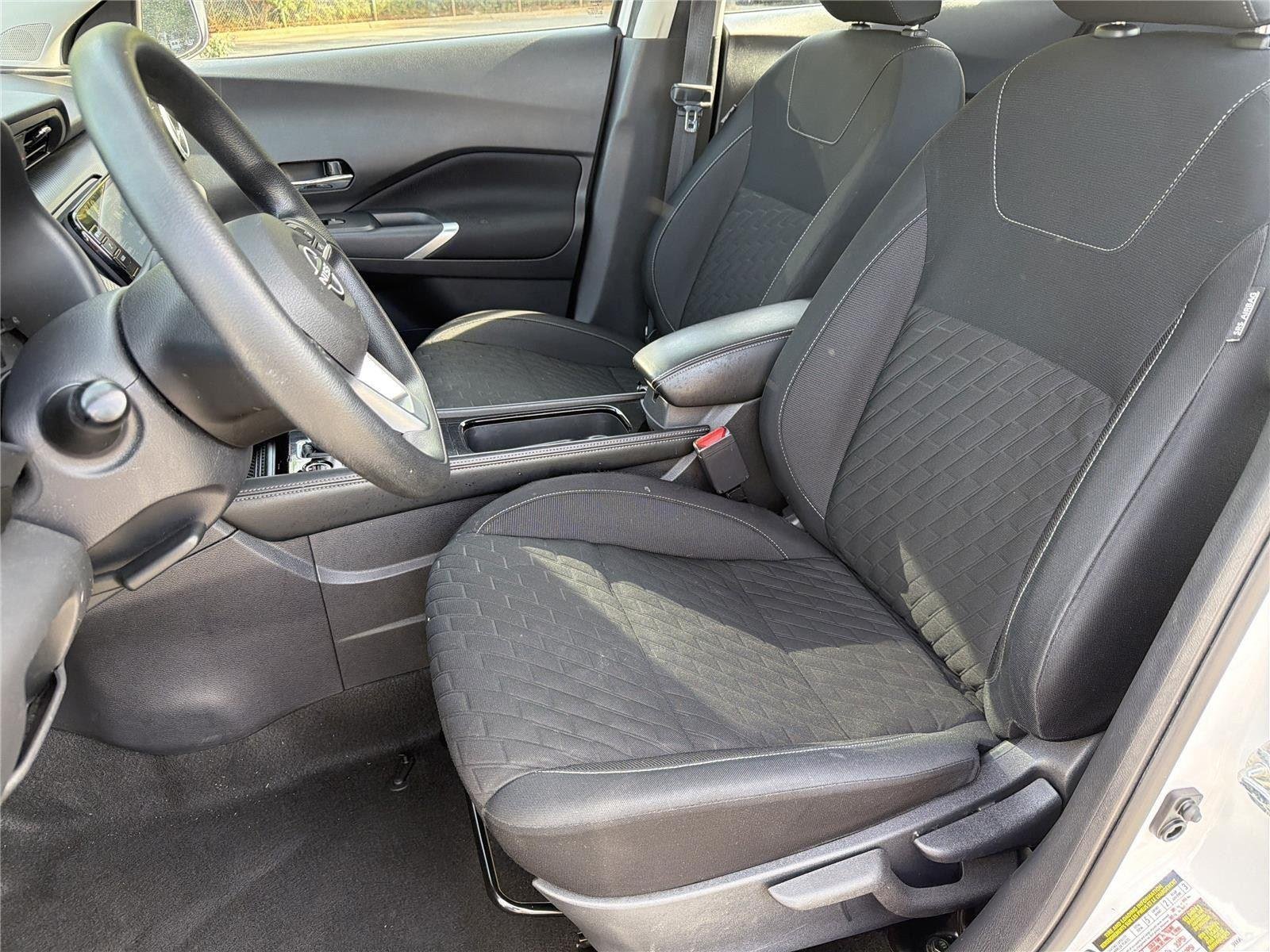 Used 2023 Aspen White Tricoat/Super Black Nissan SV image 27