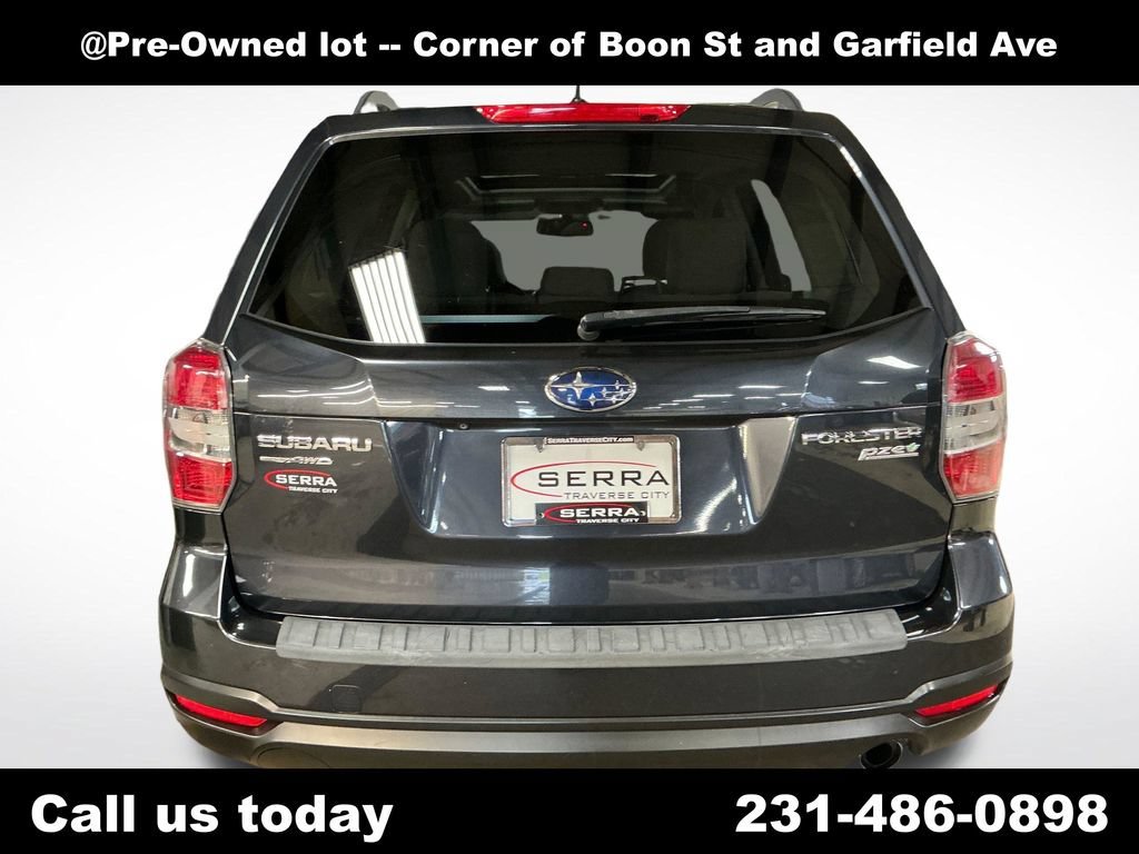 Used 2014 Grey Subaru 2.5i Premium image 4