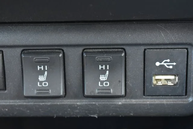 Used 2022 Black Toyota XLE image 31