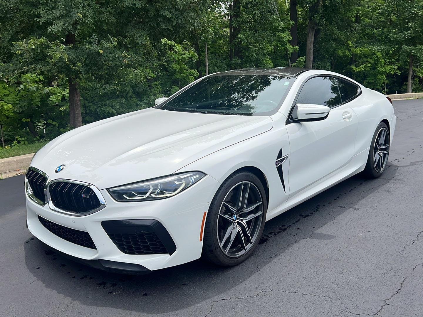 2020 BMW M8 -'s photo