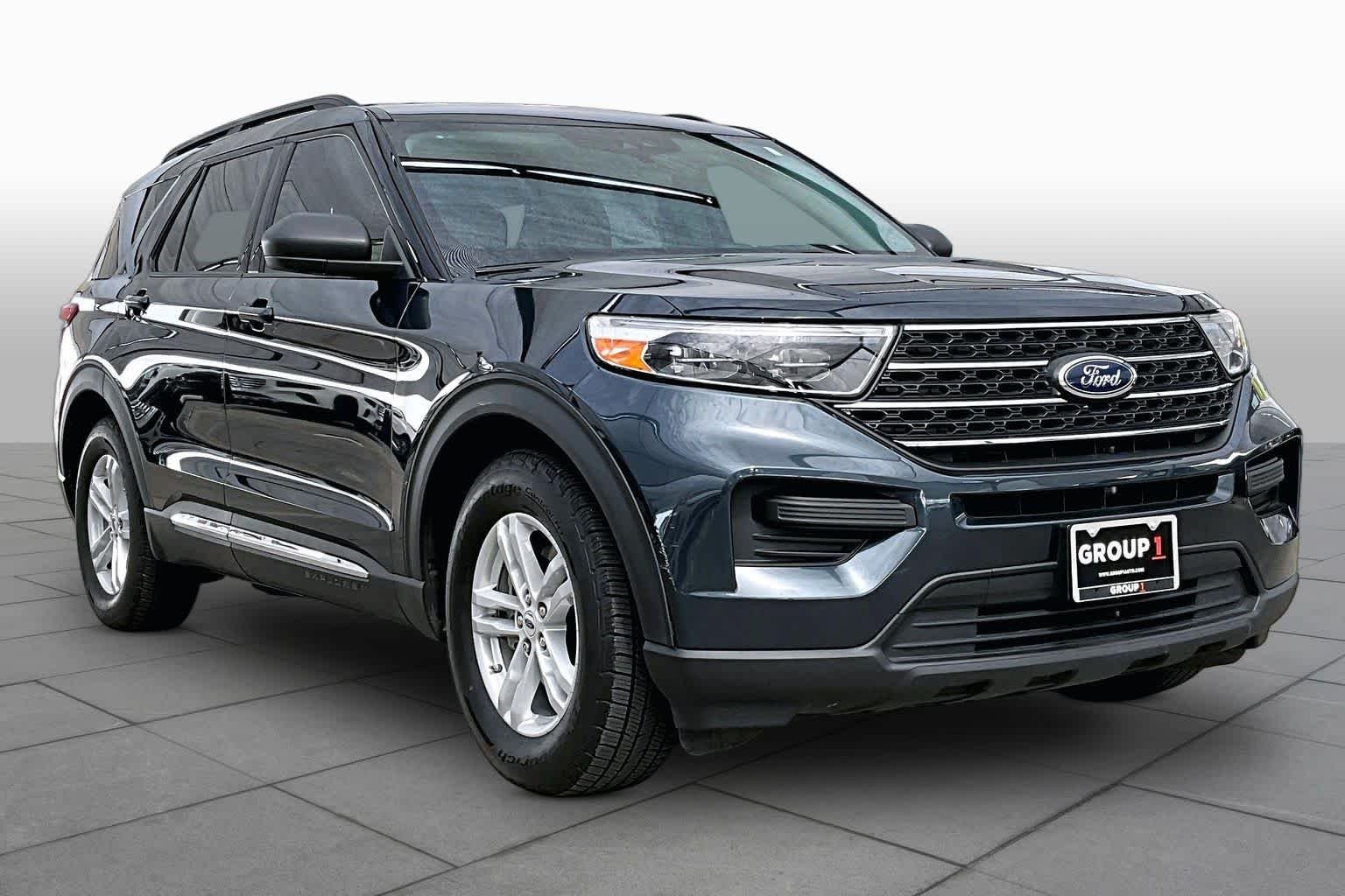 Used 2023 Stone Blue Metallic Ford XLT image 3