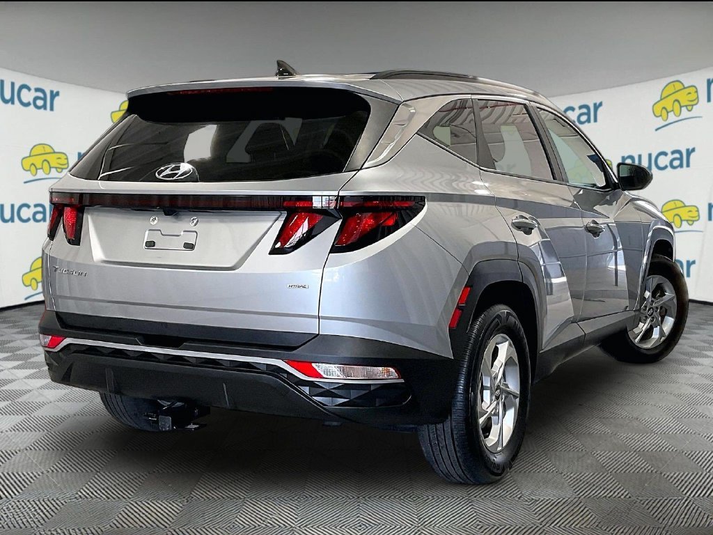 Used 2024 Silver Hyundai SEL image 6
