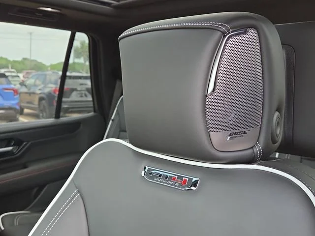2026 GMC Yukon AT4 Ultimate - Photo 22