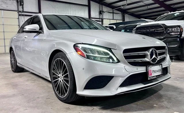 2021 Mercedes-Benz C-Class C300's photo