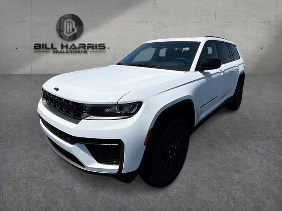 New 2026 Bright White Clear-Coat Exterior Paint Jeep Altitude image 1