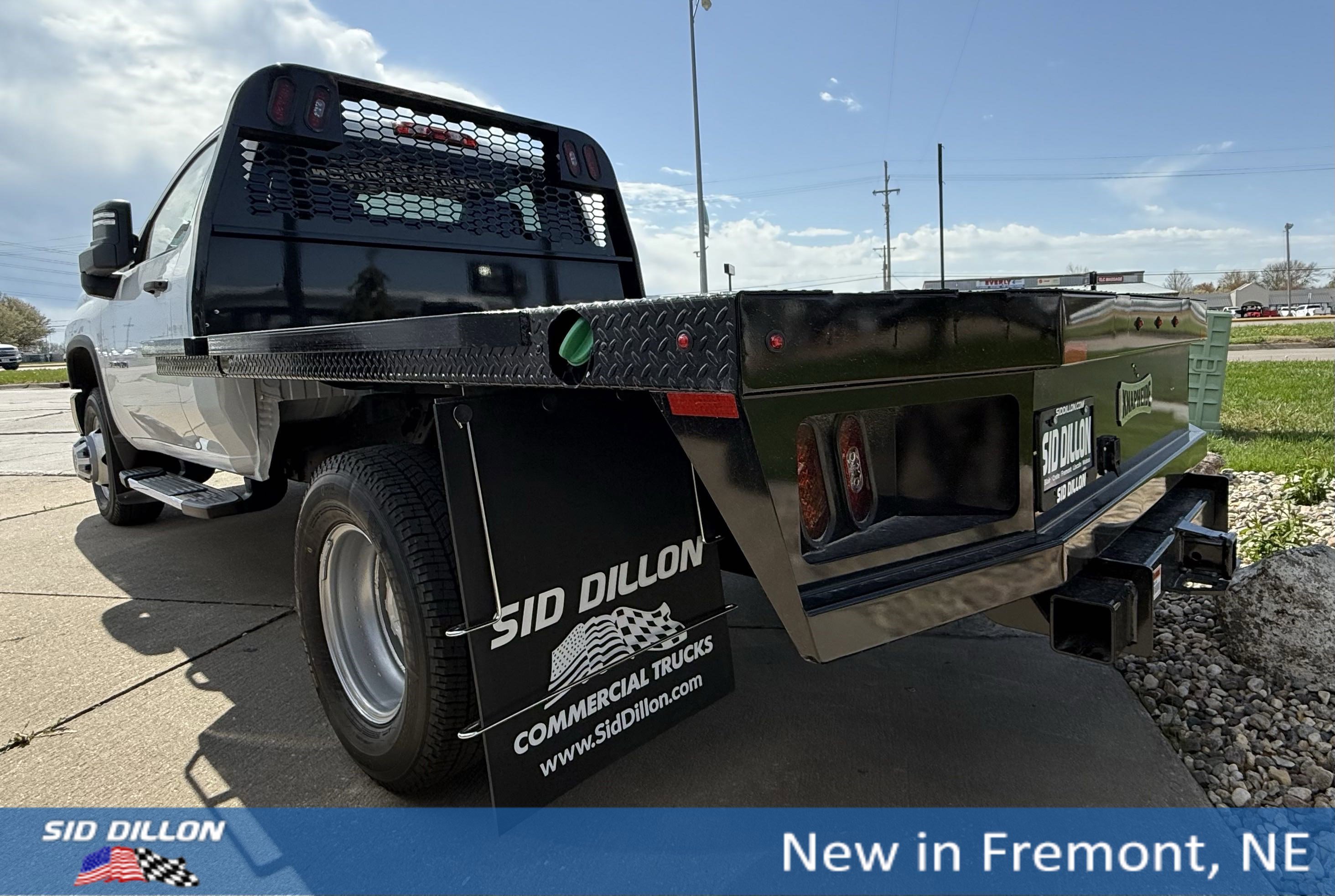2025 Chevrolet Silverado 3500 HD Work Truck - Photo 13