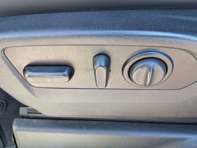Used 2019 Beige Chevrolet High Country image 18