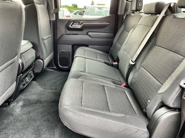 2026 Chevrolet Silverado 1500 photo 26 of 35
