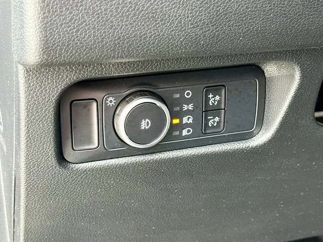 Used 2025 Gray Ford XL image 10