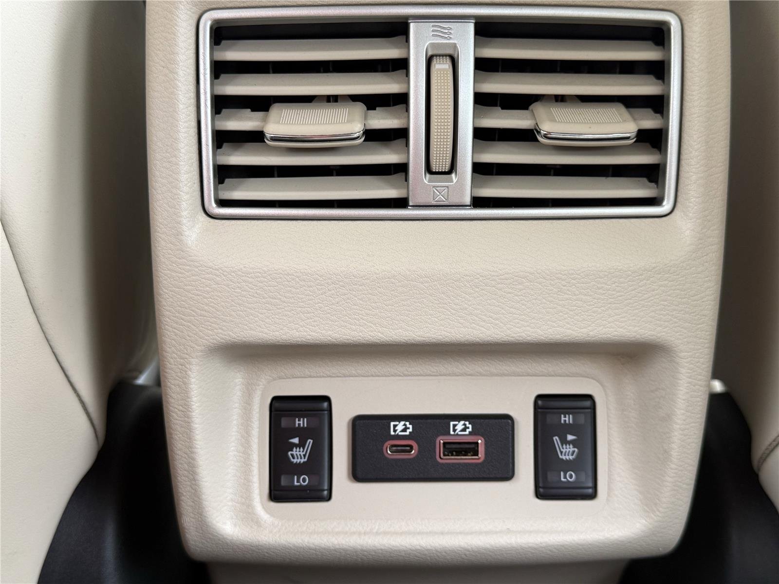 Used 2023 Pearl White Tricoat Nissan Platinum image 20