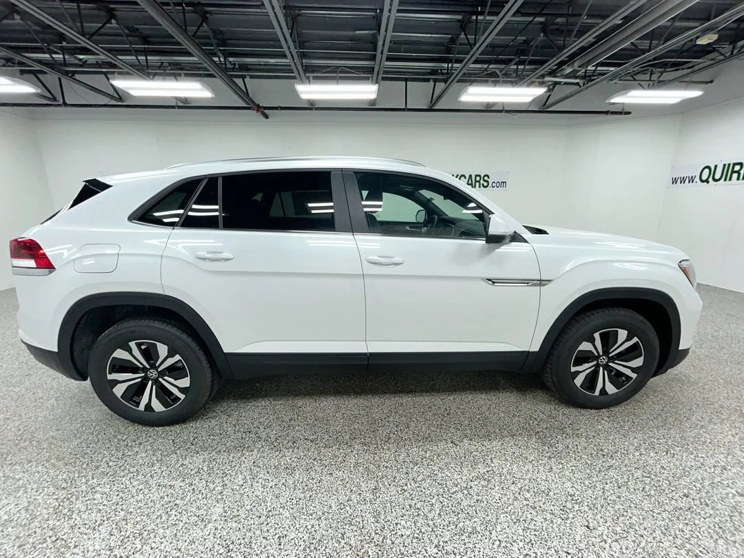 New 2026 Opal White Pearl Volkswagen 2.0T SE image 5