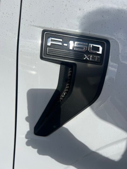 Used 2022 White Ford XLT image 8
