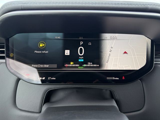 New 2026 Fuji White Land Rover Dynamic SE image 14