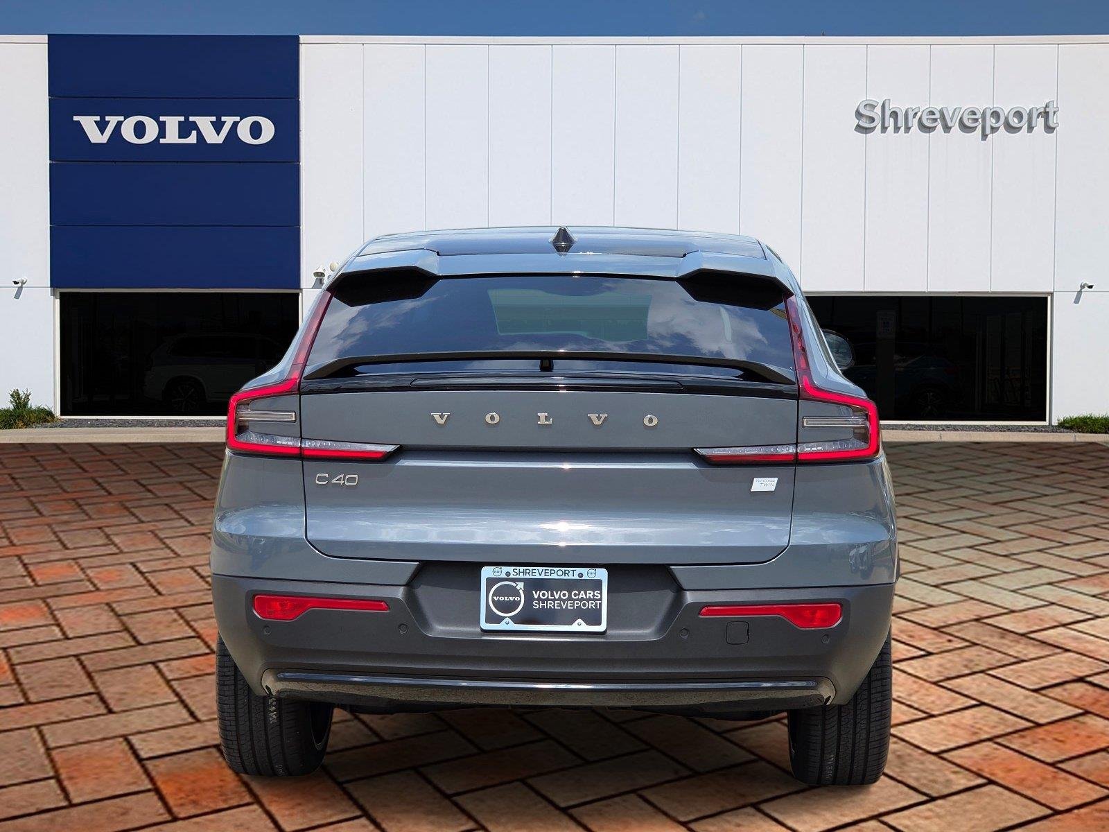 Used 2023 Thunder Gray Metallic Volvo Ultimate image 4