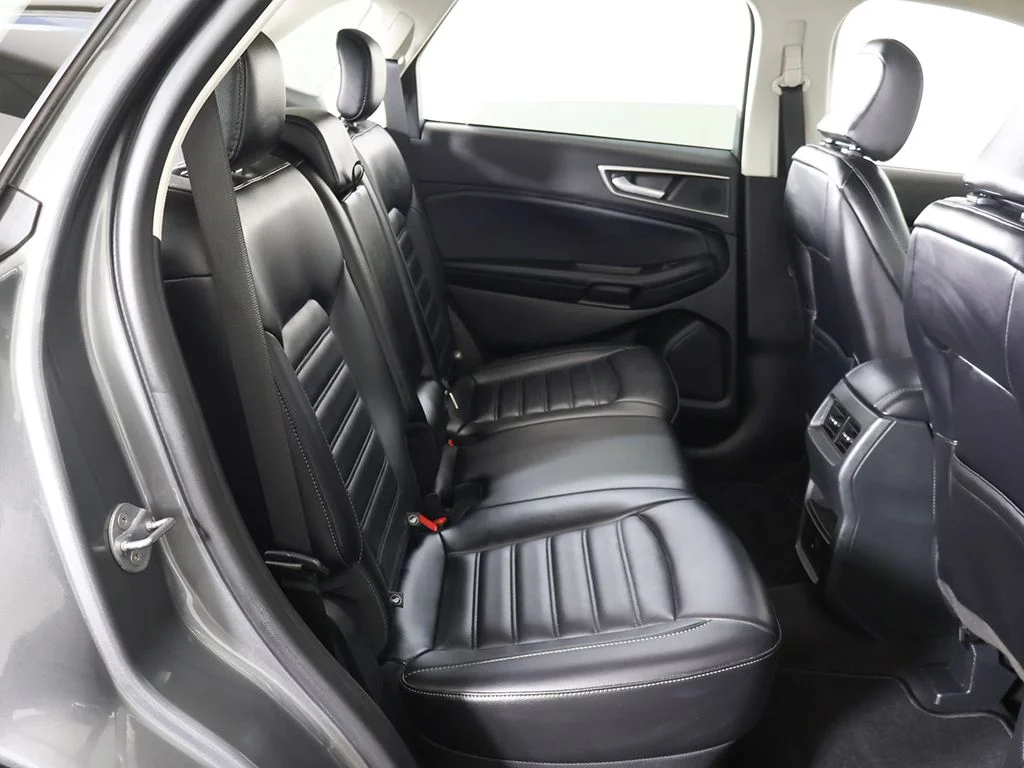Used 2024 Gray Ford SEL image 34