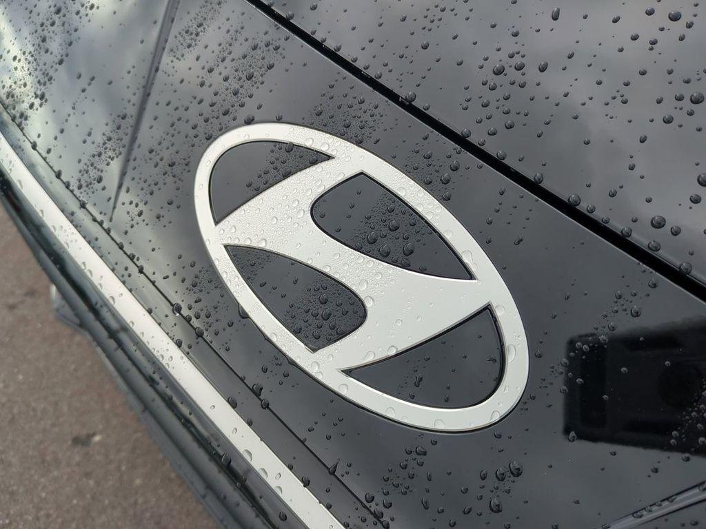 New 2026 Black Hyundai Limited image 13