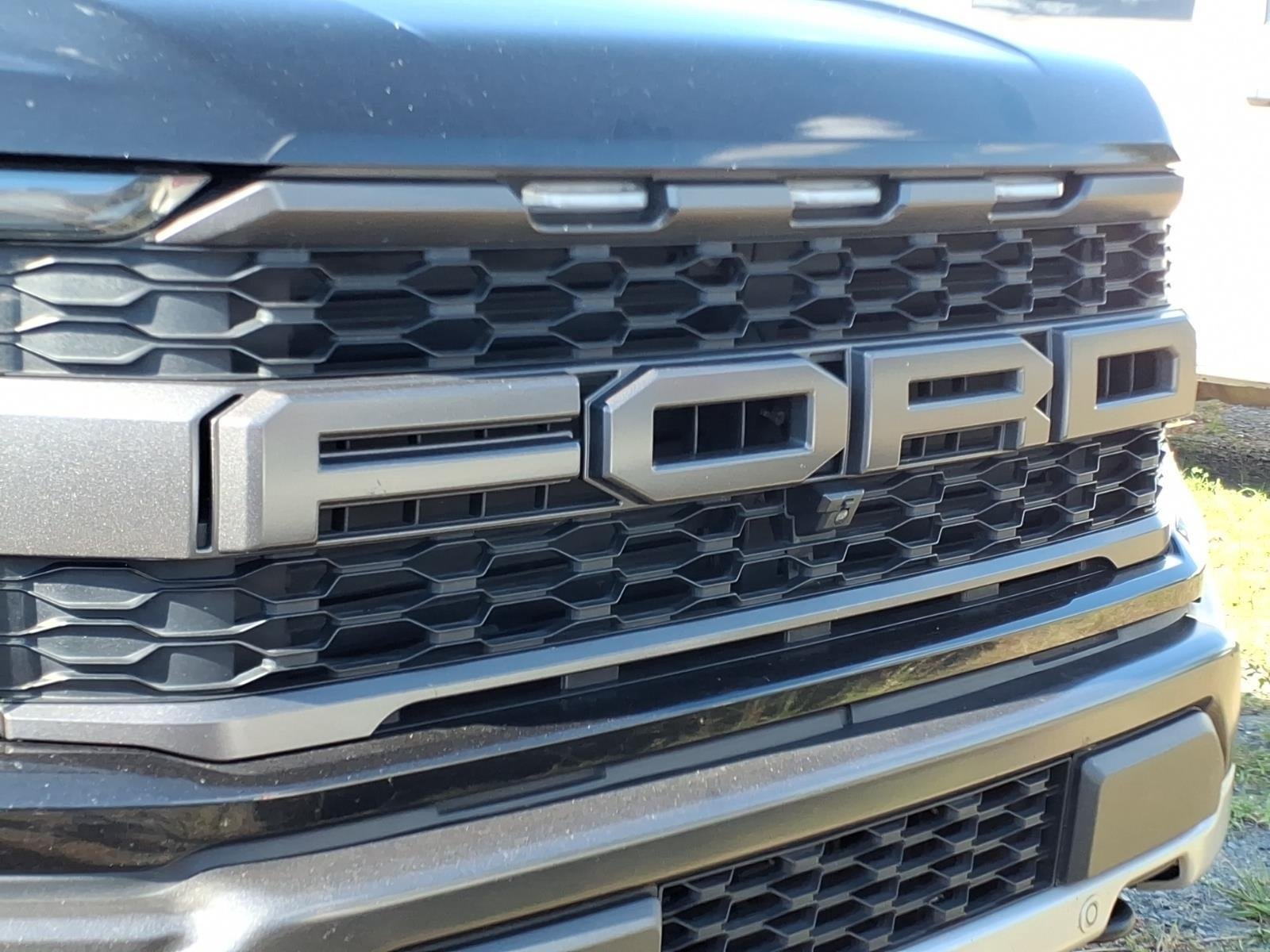 Used 2022 Agate Black Metallic Ford Raptor image 7