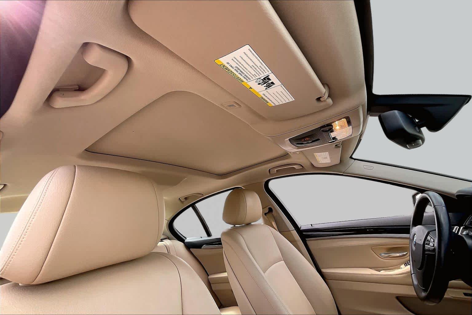 Used 2014 Alpine White BMW 535i image 12